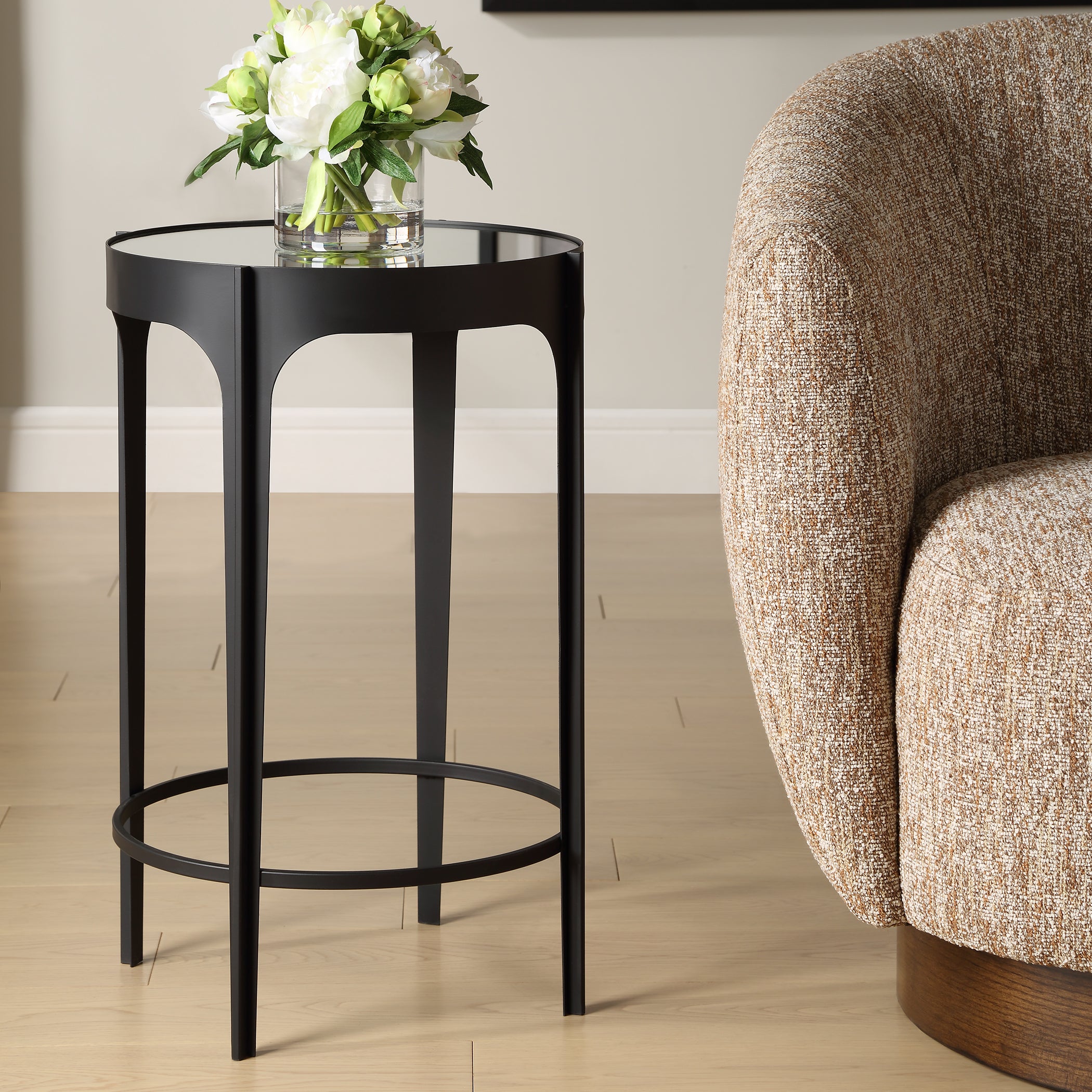 The Reese Collection By citylgs.store Accent Furniture - W23039