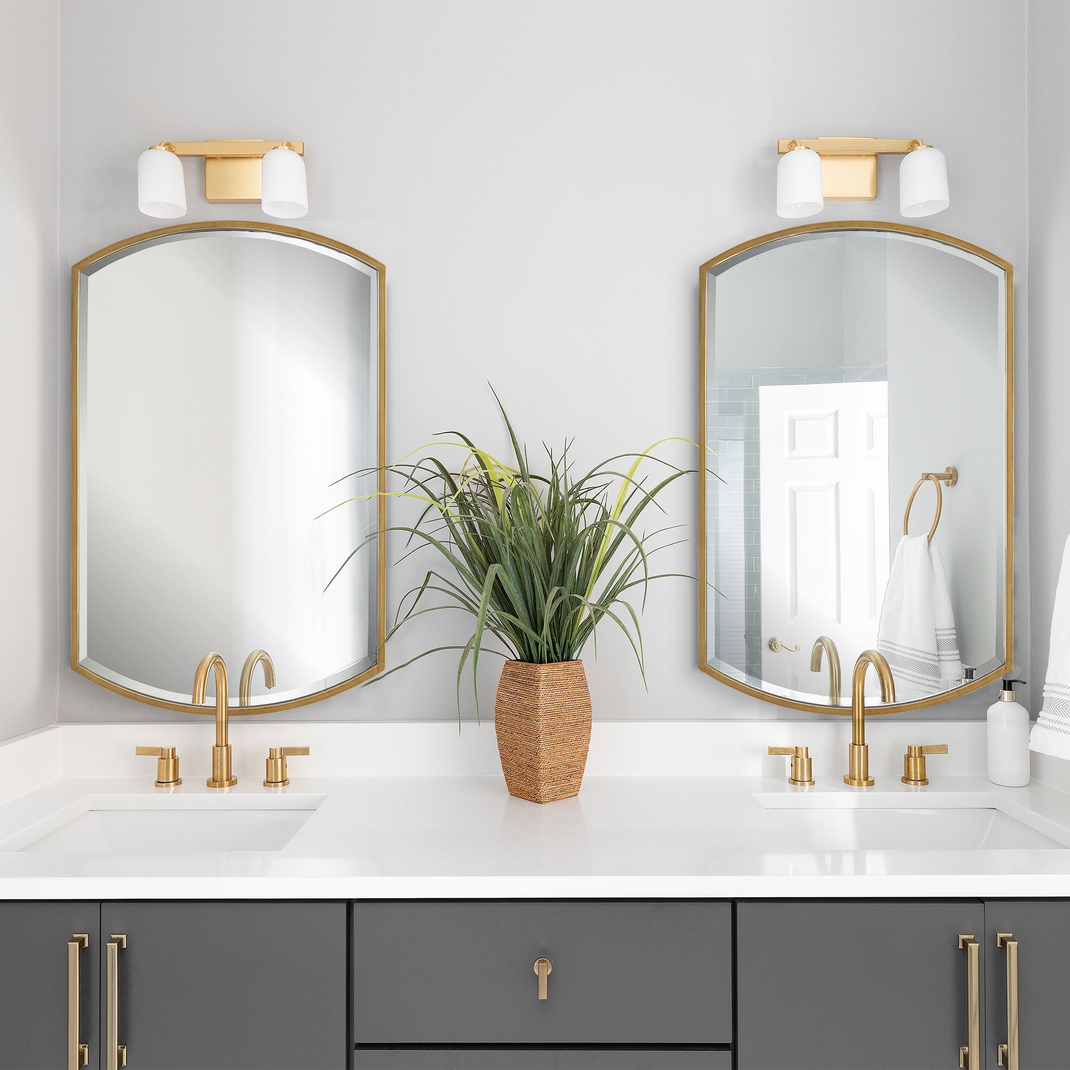 The Reese Collection By citylgs.store Mirror - W00564