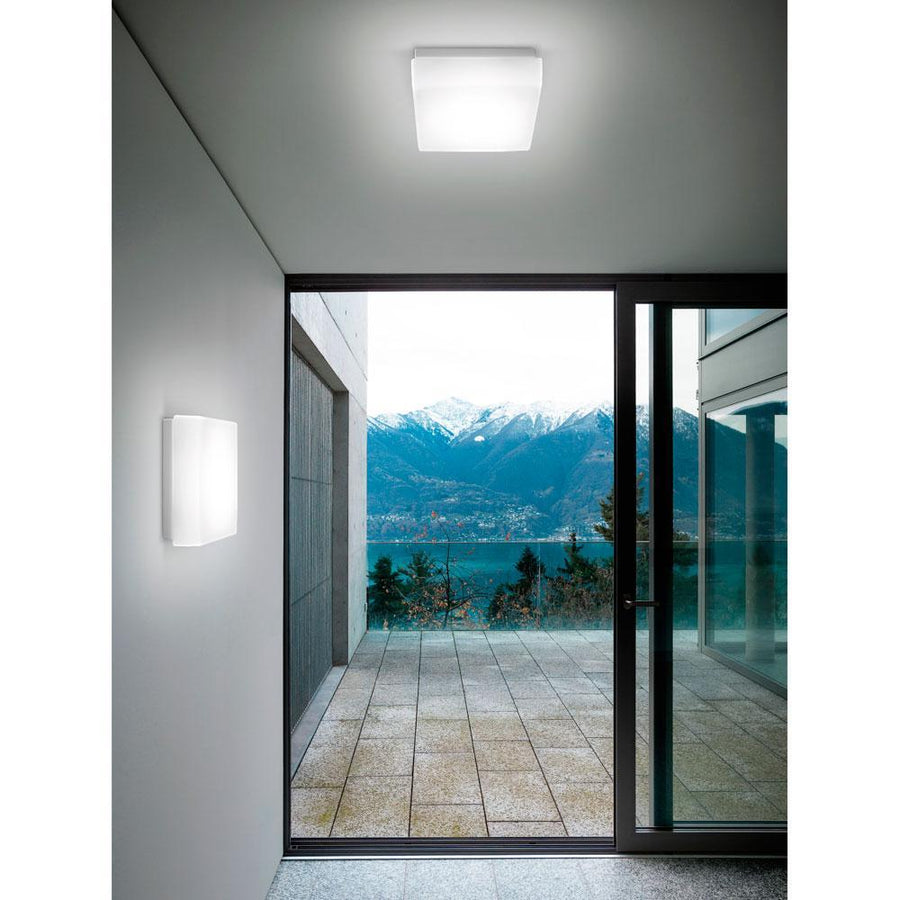 Zafferano America Caorle Wall / Ceiling Light