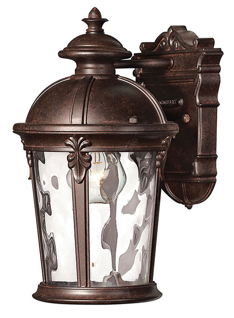 OUTDOOR WINDSOR Wall Mount Lantern