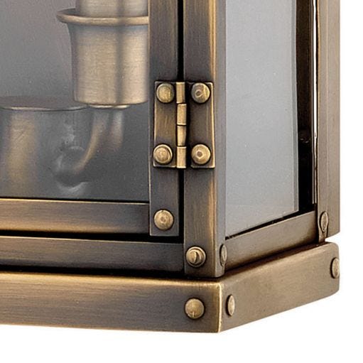 Hinkley OUTDOOR HAMILTON Medium Wall Mount Lantern 2004