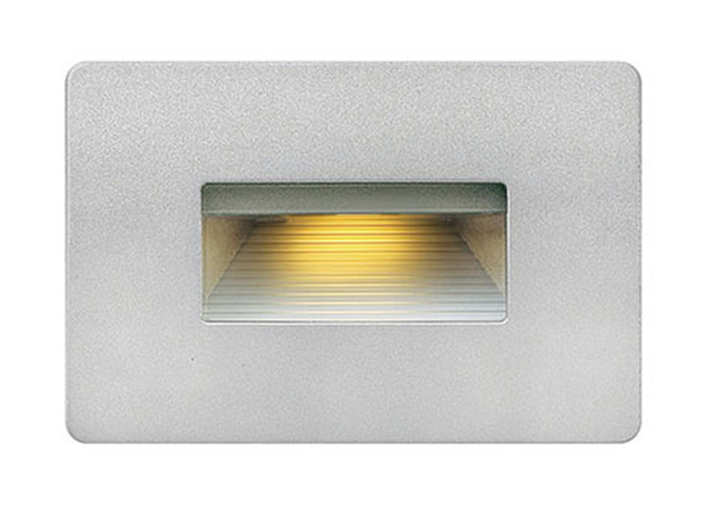 Hinkley Luna Step Light 120v Horizontal 2700K