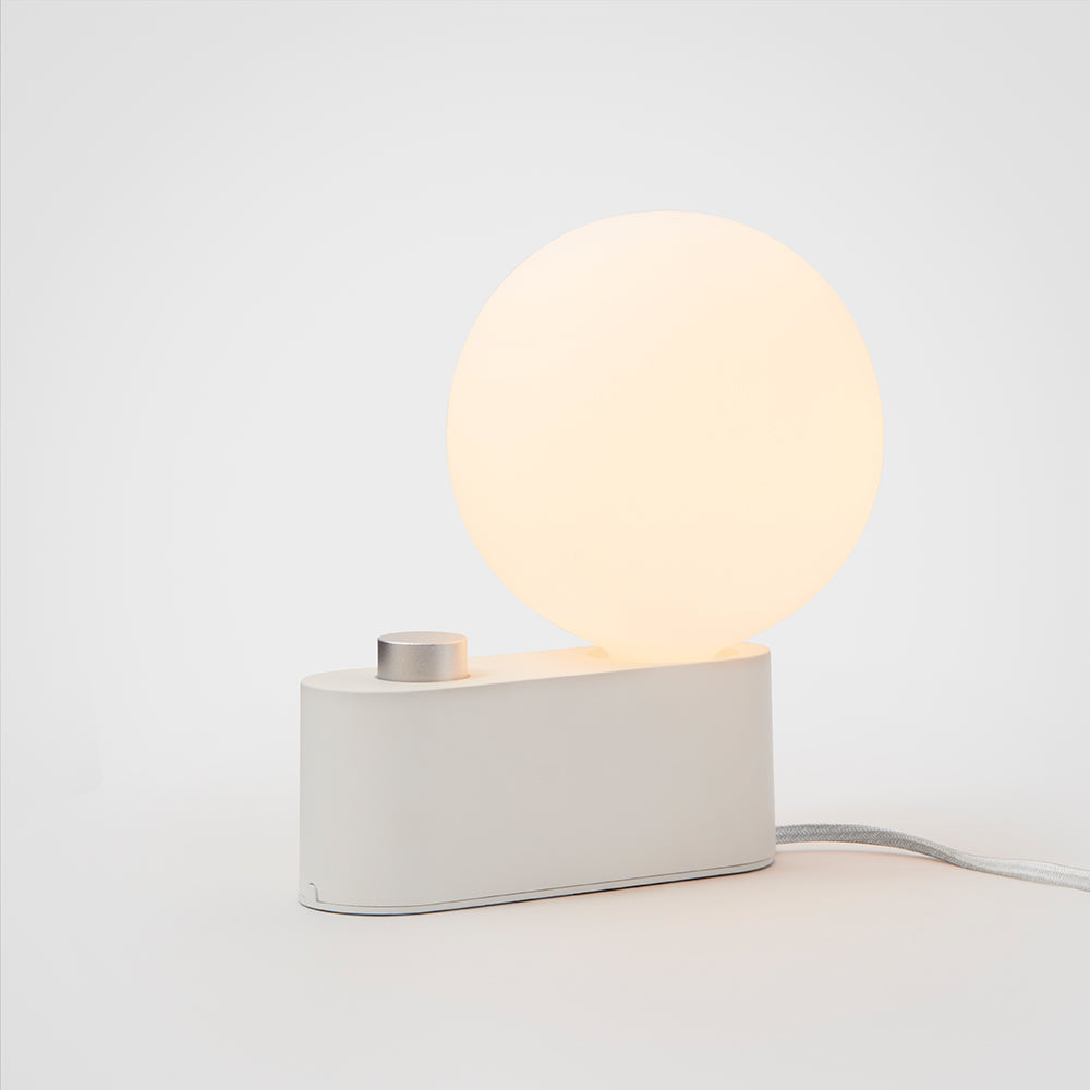 Tala Alumina Table Lamp with Sphere IV US ALM-SPHR-IV