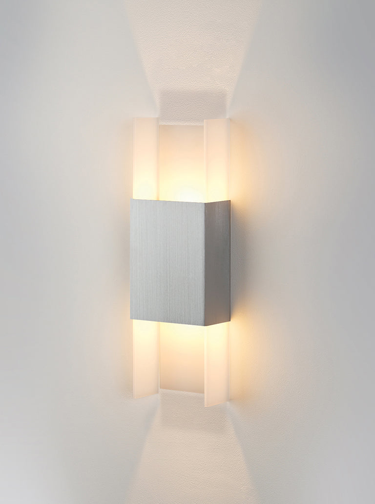 Cerno Ansa Wall Sconce