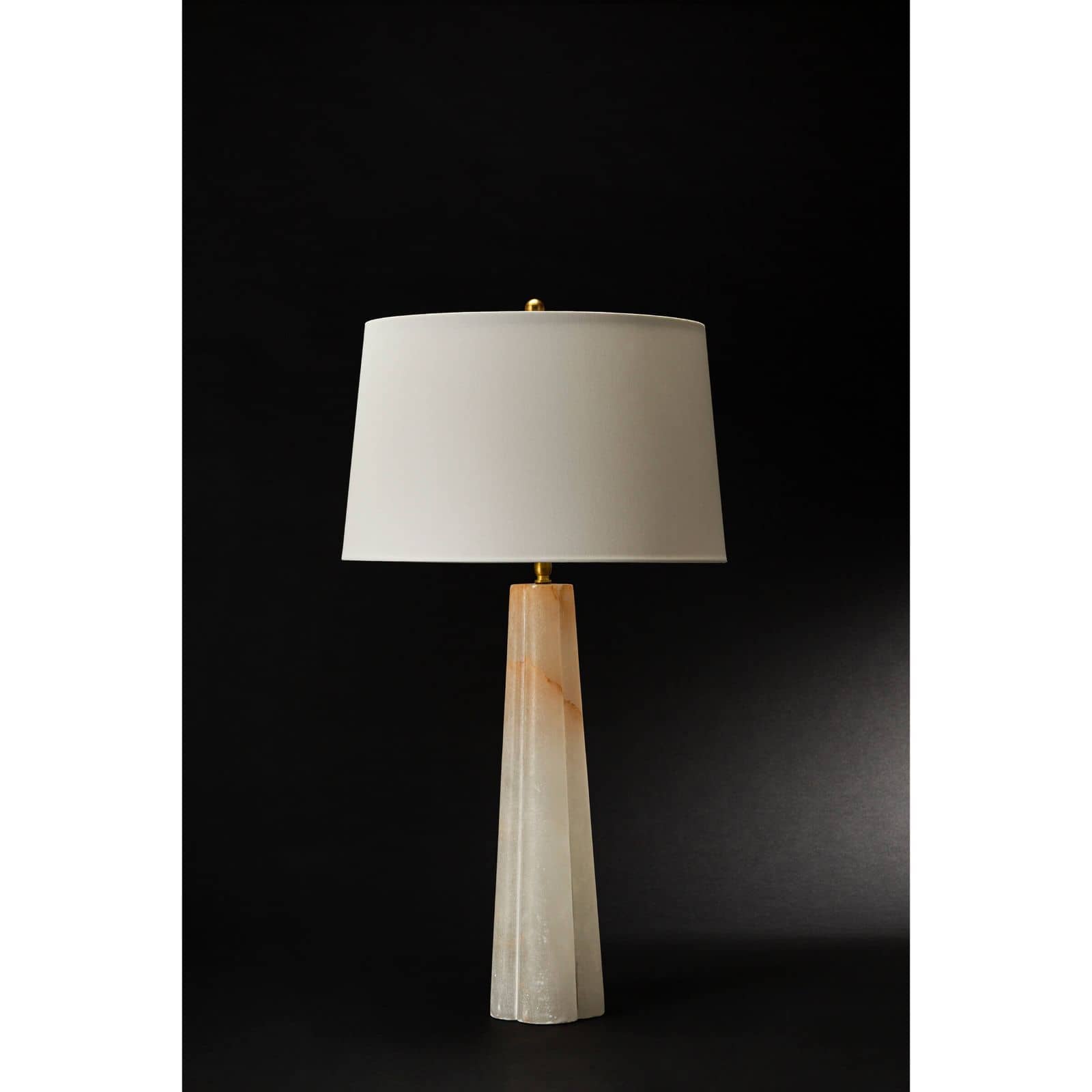 Regina Andrew  Quatrefoil Alabaster Table Lamp Large Table Lamps Regina Andrew   