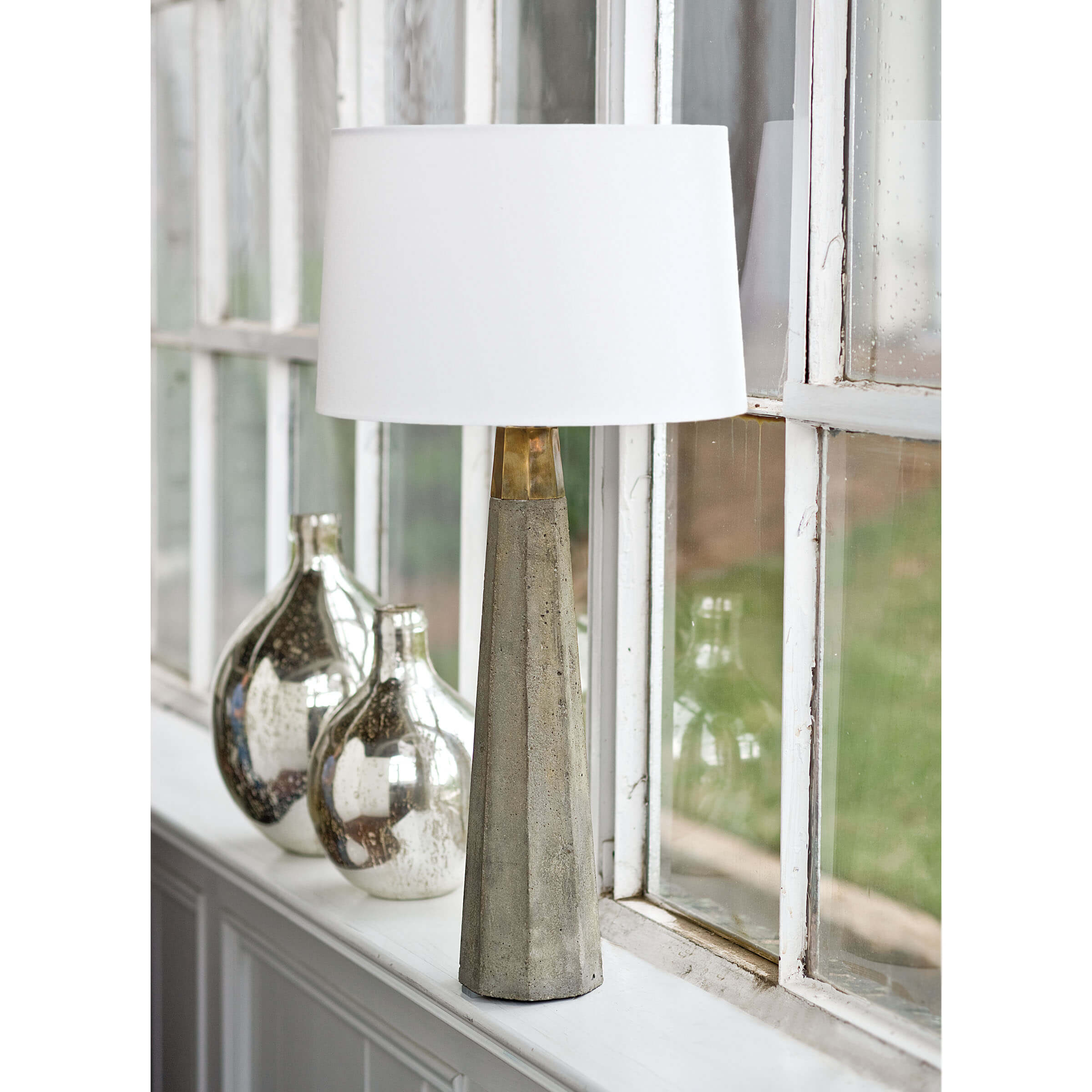 Regina Andrew  Beretta Concrete Table Lamp Table Lamps Regina Andrew   